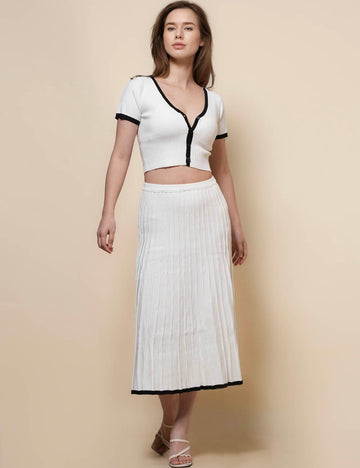 Ladies V-Neck Short Sleeves Knit Top & Skirt Set SKST50170
