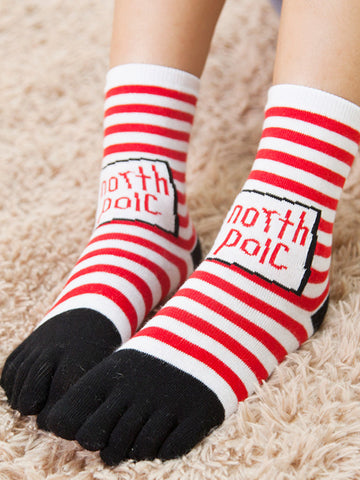 Ladies Merry Christmas Over Ankle Toe Socks SKASC4154