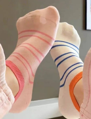 Ladies Carton Striped Knit Boat Socks SKAS50005