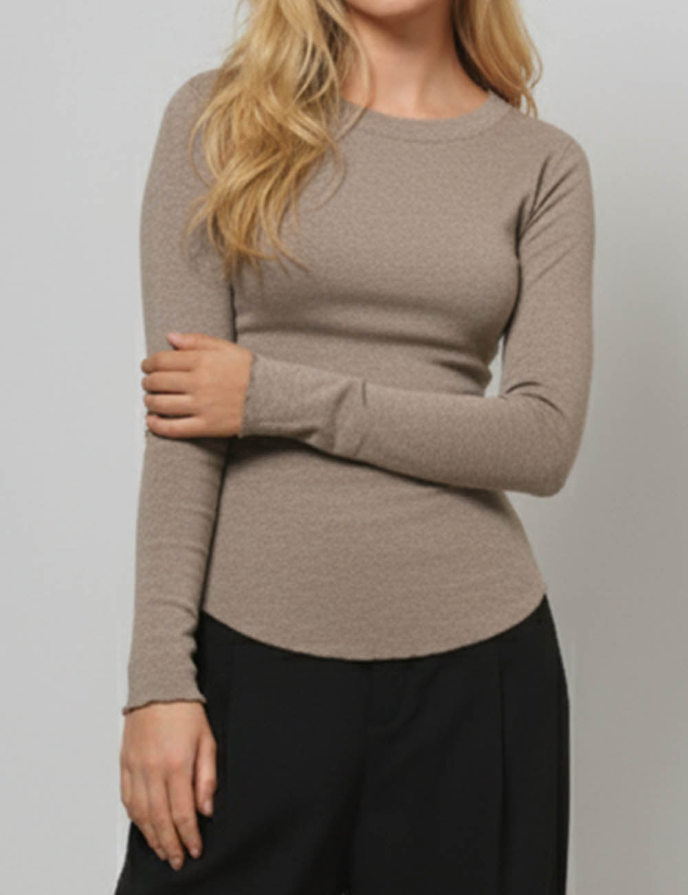 Ladies Overlock Long Sleeves Bastic Everyday Tee SKT613