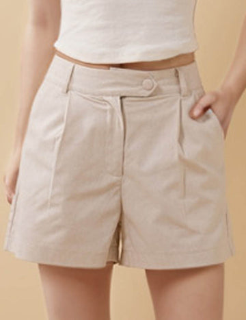Ladies Solid Color Button Closure Pocket Shorts