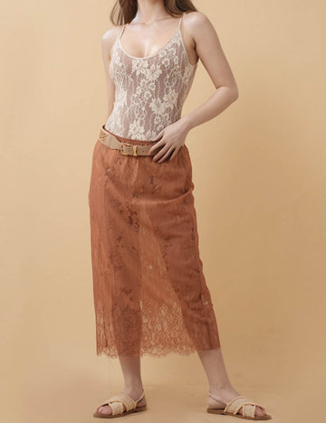 Ladies V-Neck Sleeveless Floral Lace Bodysuit 8SKJ51114