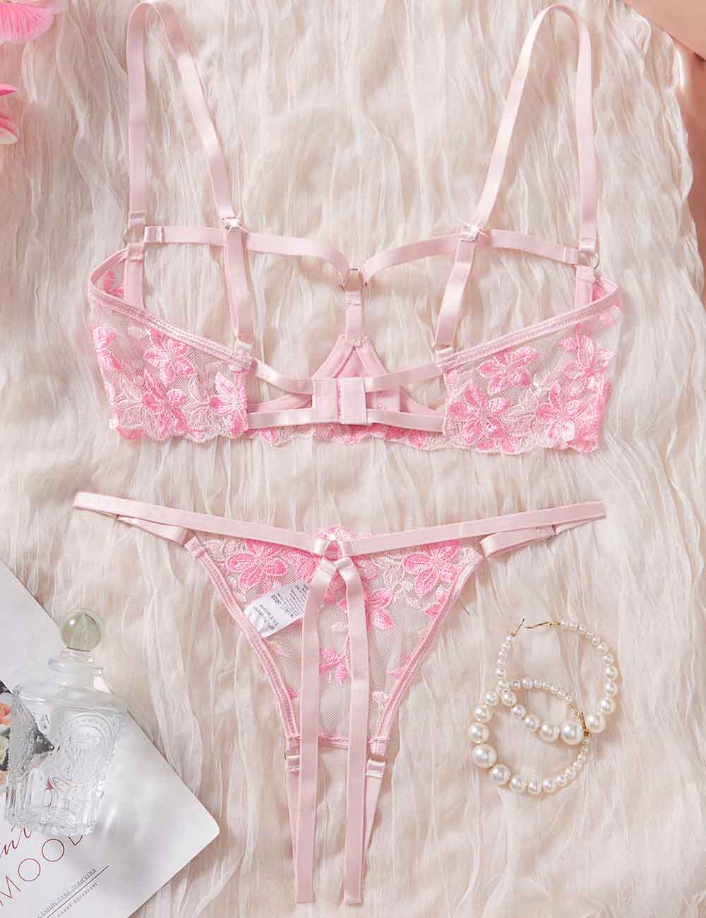 Ladies Sexy Embroidery Hollow Out Open Crotch Lingerie Set