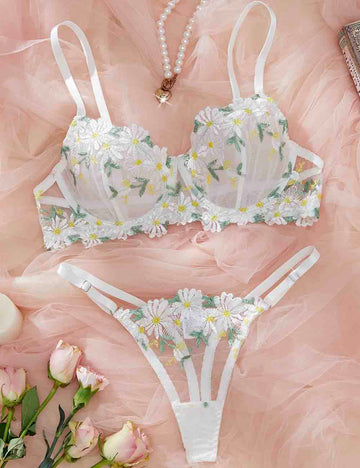 Ladies Floral Embroidery See Through 2PCS Lingerie Set 8XY0132