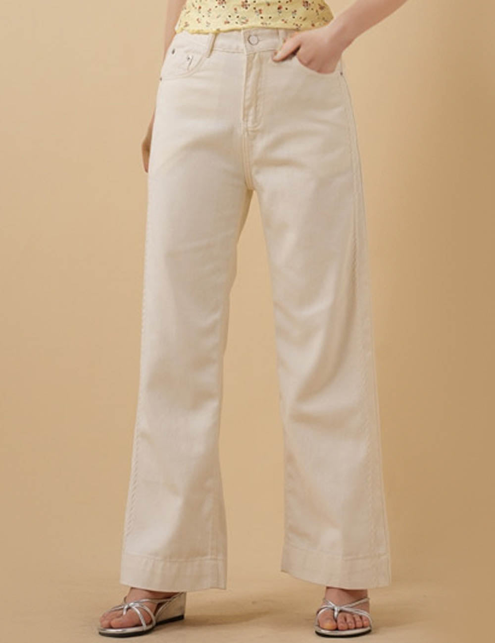 Ladies Solid Color Straight Leg Denim Pants 8SKP5M87