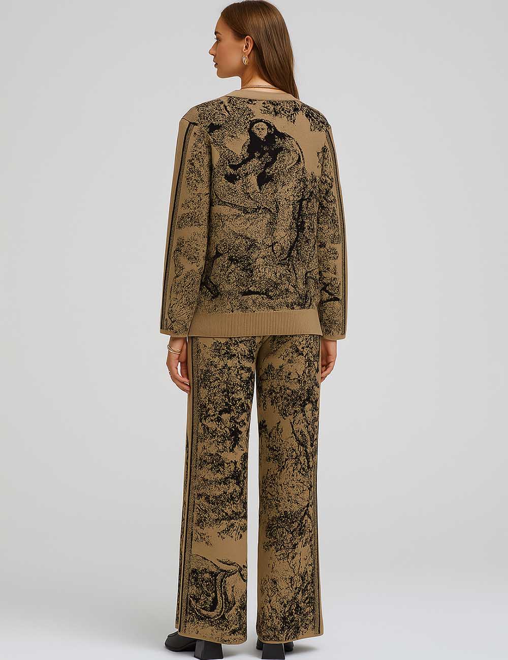 Ladies Color Block Tiger Pattern Knit Sweater & Pants 2PCS Set