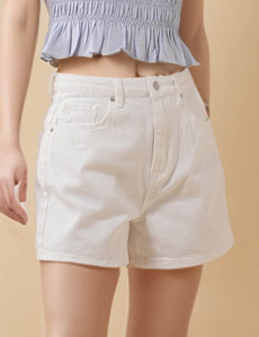 Ladies Solid Color Button Pocket Wide Leg Denim Shorts