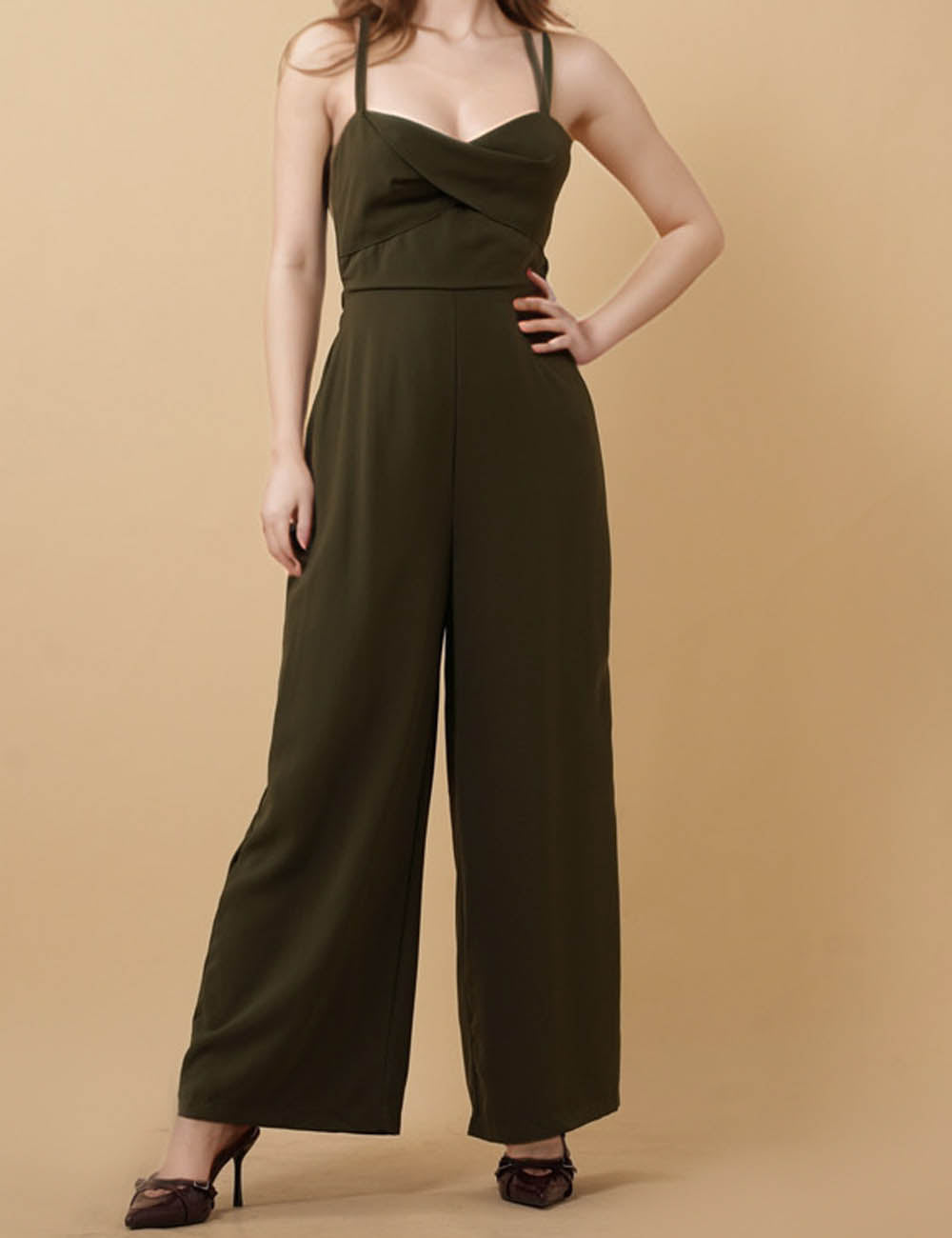 Ladies Solid Color Strape Shoulder Jumpsuit 8SKJ51160