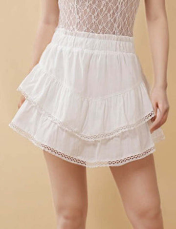 Ladies Solid Color Ruffle Eyelet Elastic Waist Mini Skort