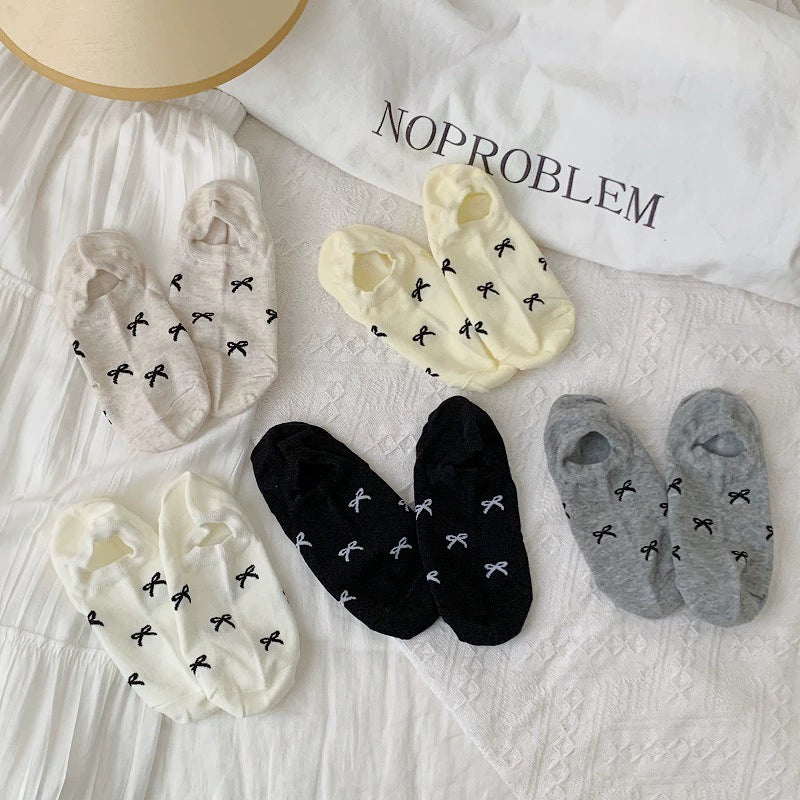 Ladies Tiny Bow Knit Everyday Boat Socks SKAS50001