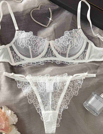 Ladies Floral Embroidery See Through 2PCS Lingerie Set 8XY6138