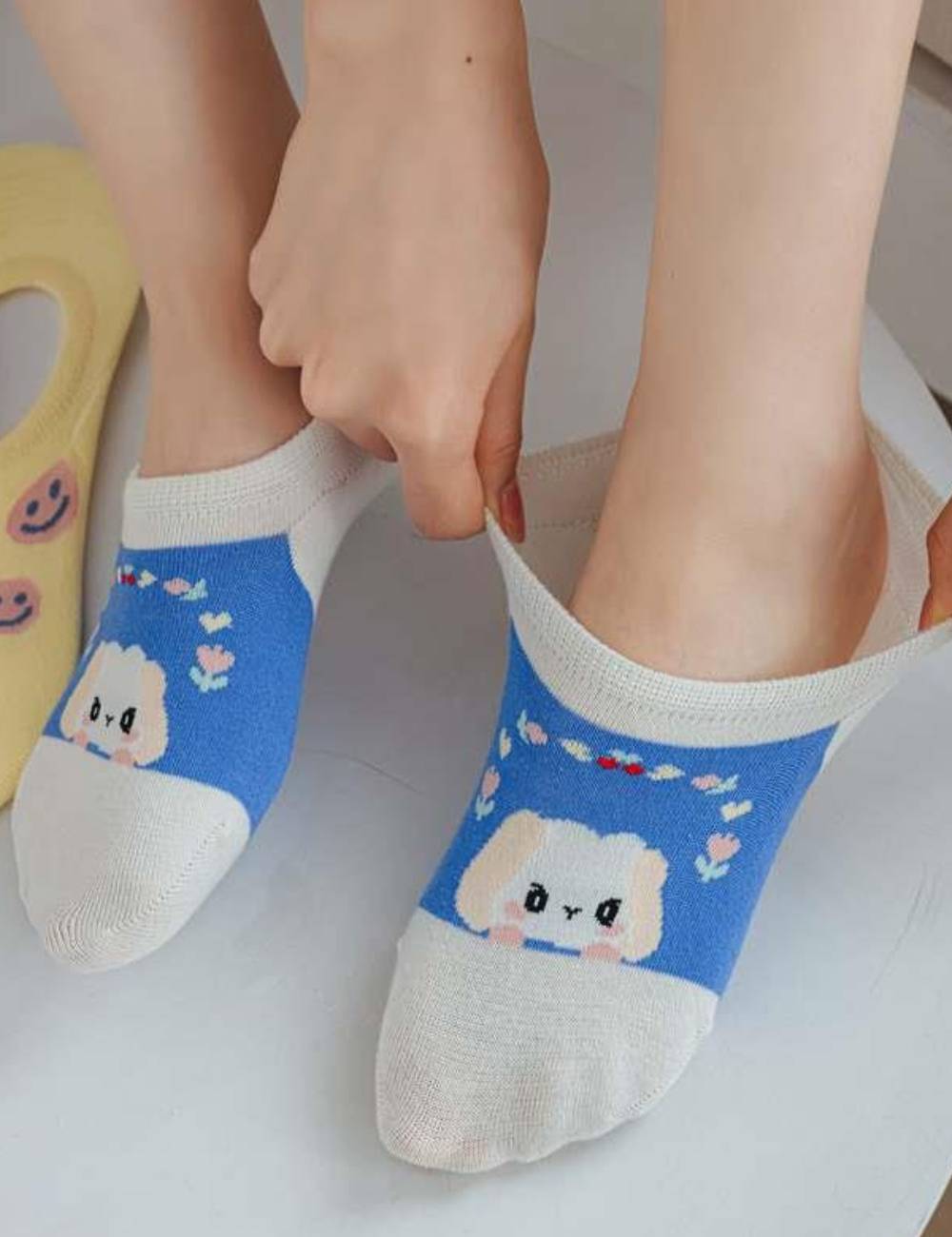 Ladies Carton Rabbit Knit Boat Socks SKAS50021