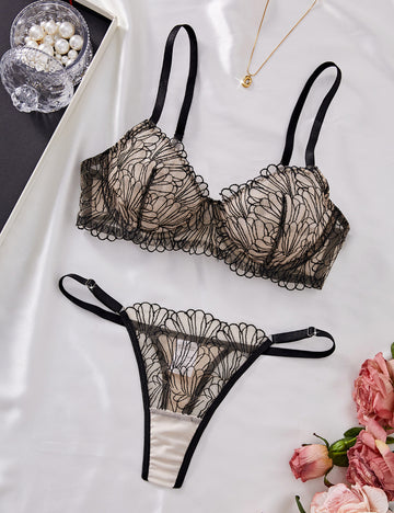 Ladies Embroidery Color Block 2PCS Lingerie Set SKLG4126