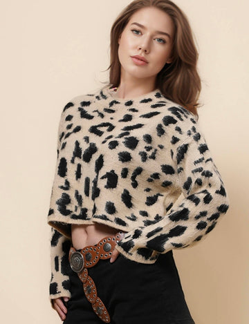 Ladie Leopard Knit Cozy Crop Sweater SKT41165