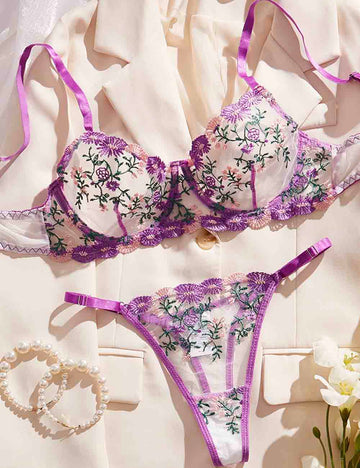 Ladies Floral Embroidery See Through 2PCS Lingerie Set 8HF4153