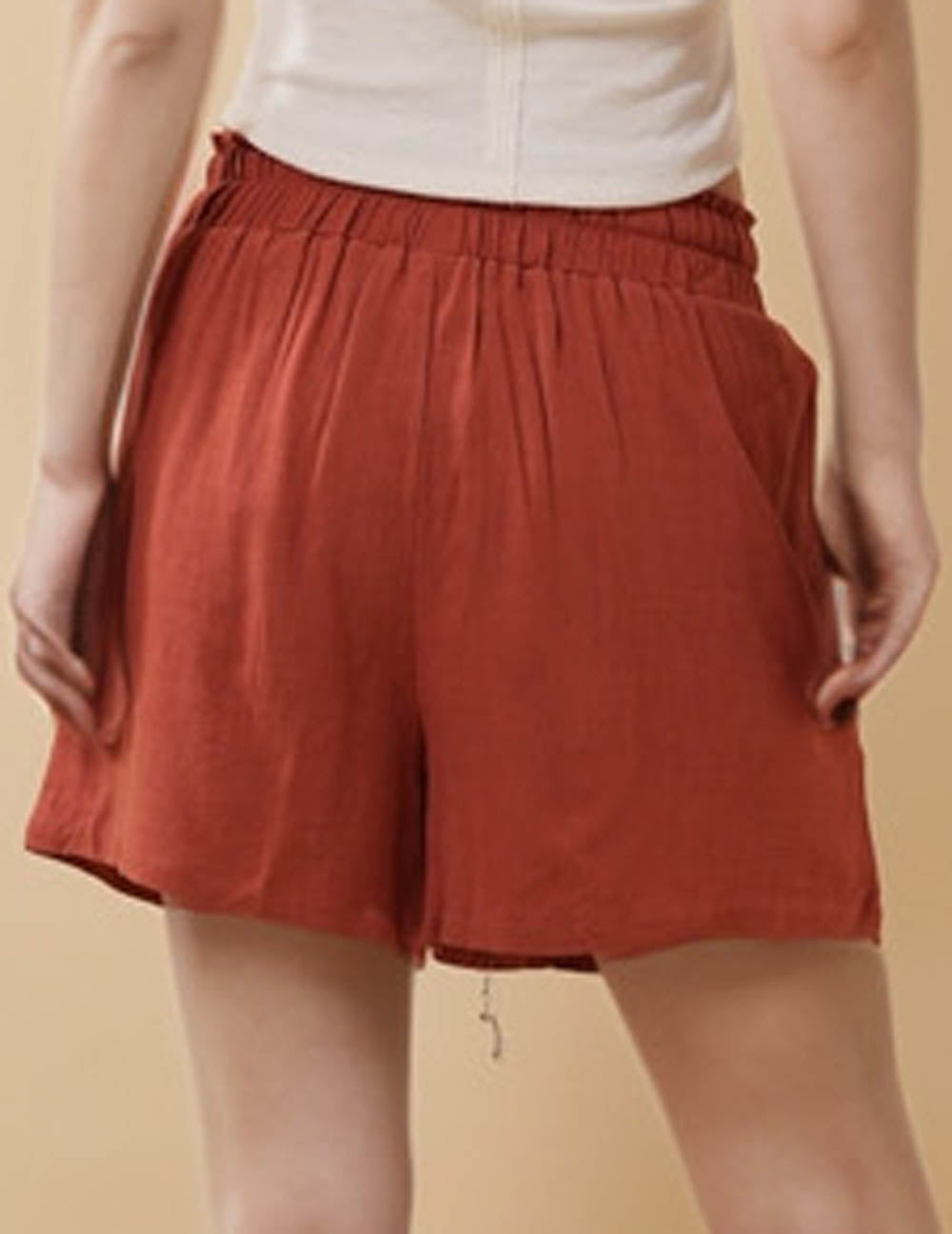 Ladies Solid Color Elastic Waist Drawstring Pocket Shorts