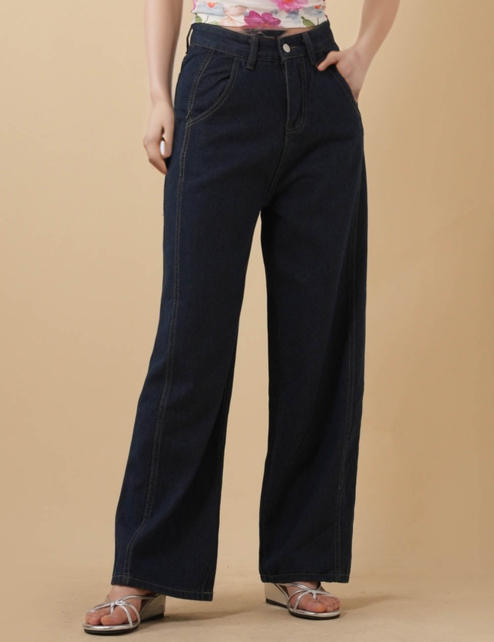 Ladies Solid Color Straight Leg Jeans 8SKP5M75