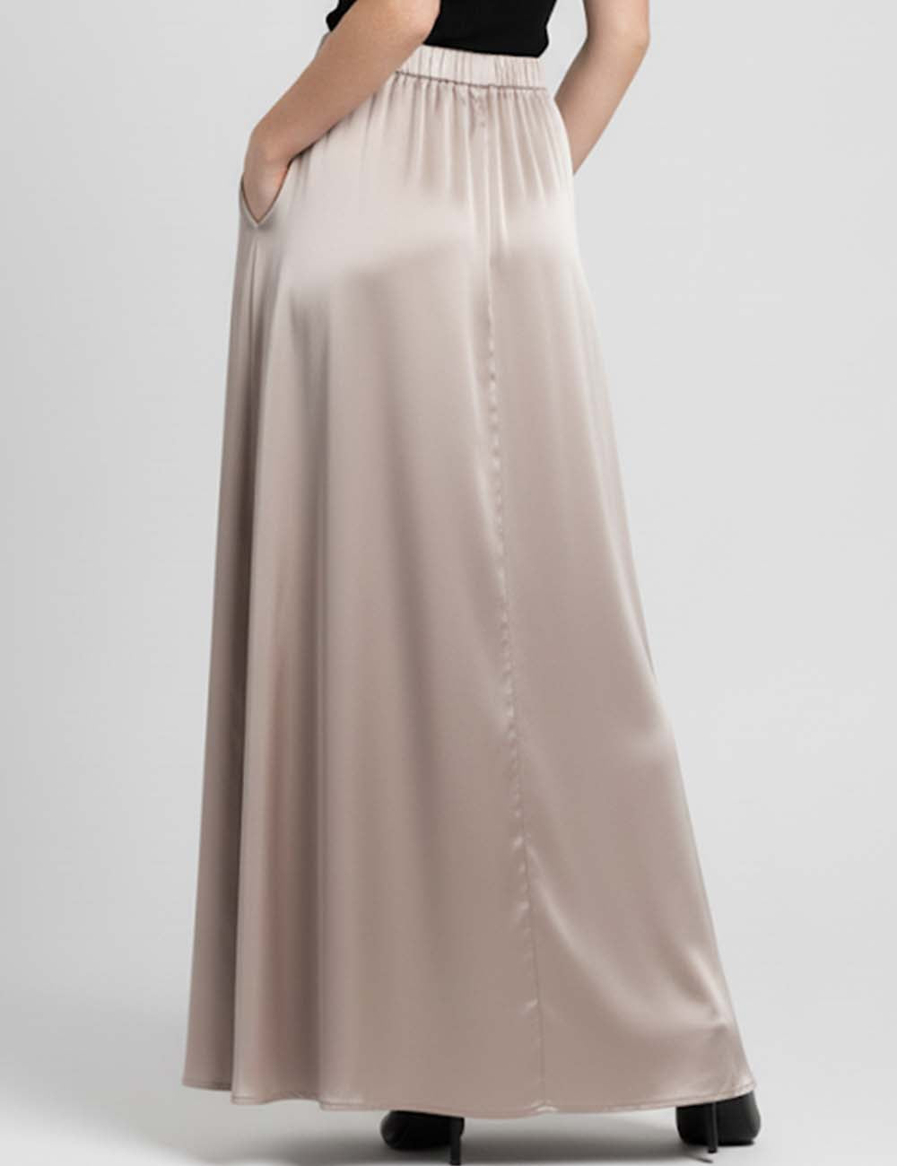 Ladies Elegant Satin Elastic Waist Maxi Skirt