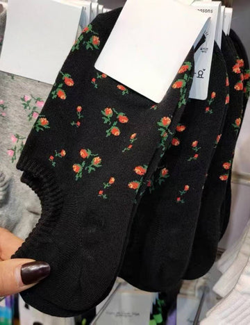 Ladies Small Floral Knit Boat Socks SKAS50022