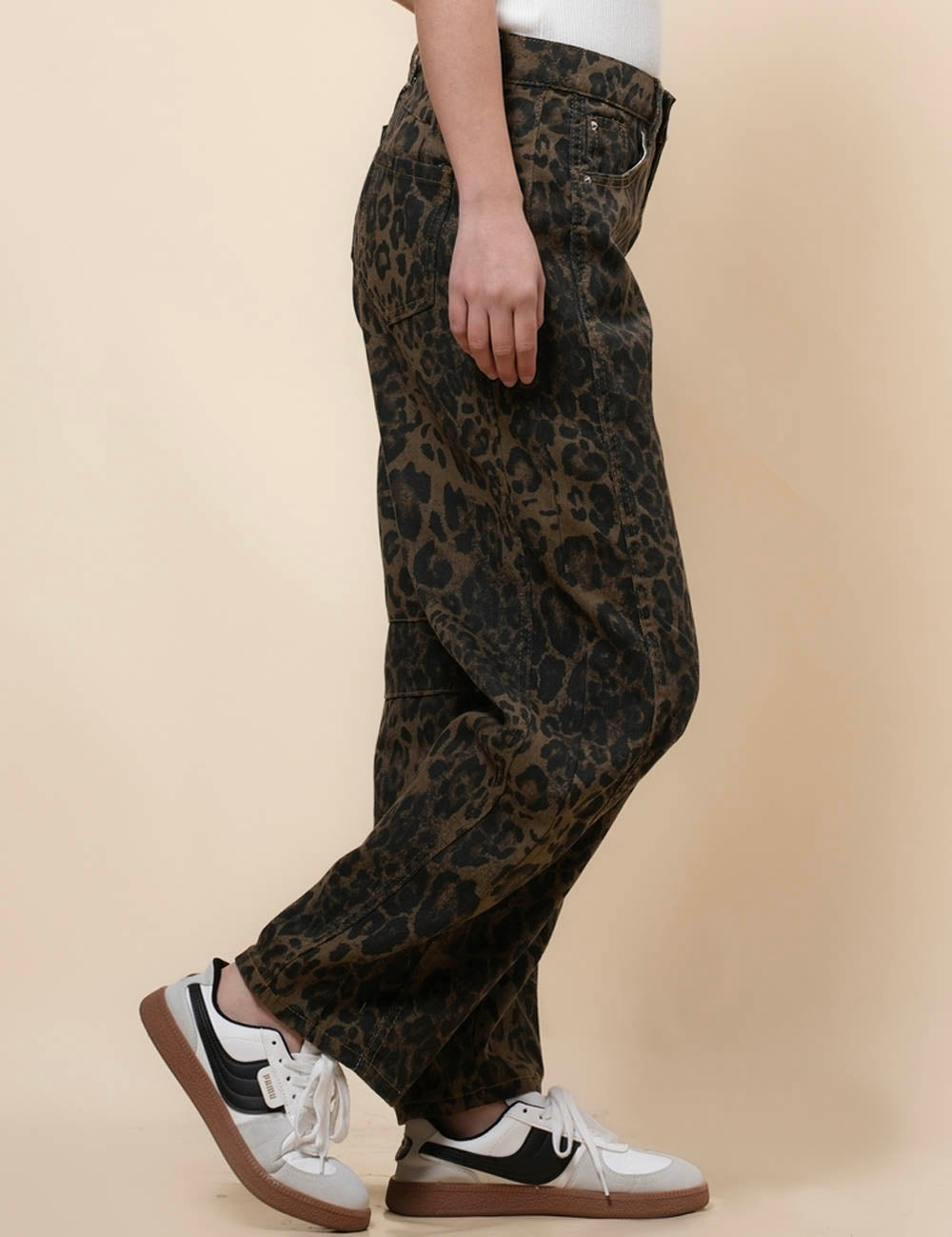 Ladie Mid Rise Leopard Denim Pants Barrel Jeans SKP41041
