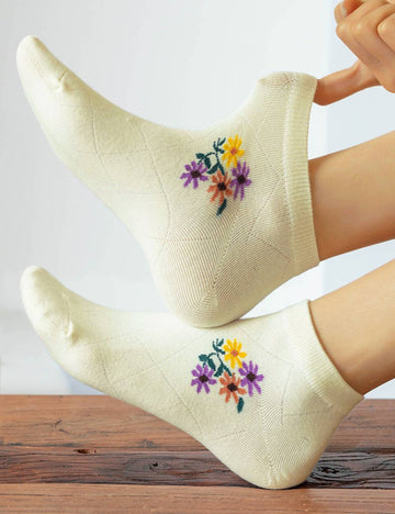 Ladies Floral Knit Boat Socks SKAS50024