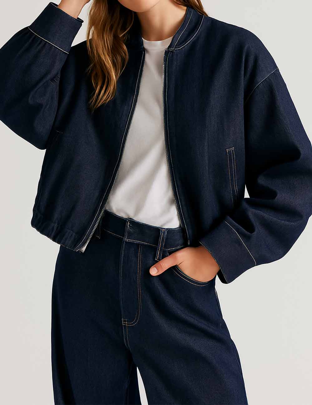 Ladies Baseball Collar Topstitching Denim Bomber Jacket