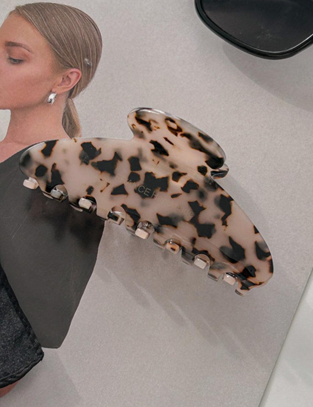 Ladies Leopard Print Fashionable Hair Clip V645 - SWEETKAMA