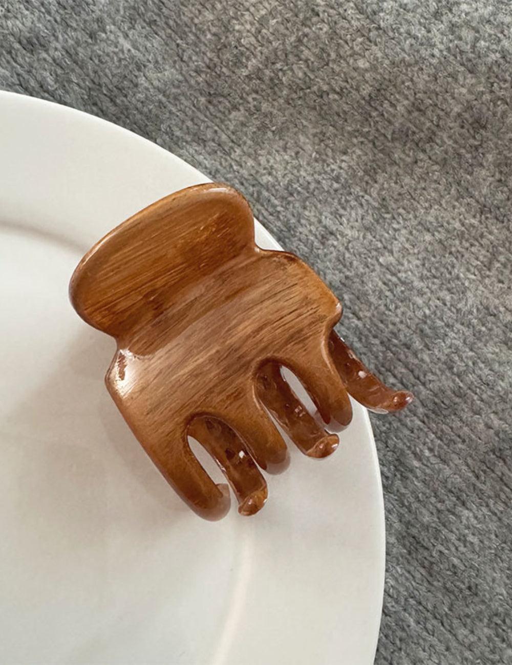 Ladies Simple Fashionable Wood Hair Clip FJ892226 - SWEETKAMA