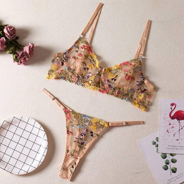Sexy Ladies Floral Embroidery Lingerie Set R0031A - SWEETKAMA
