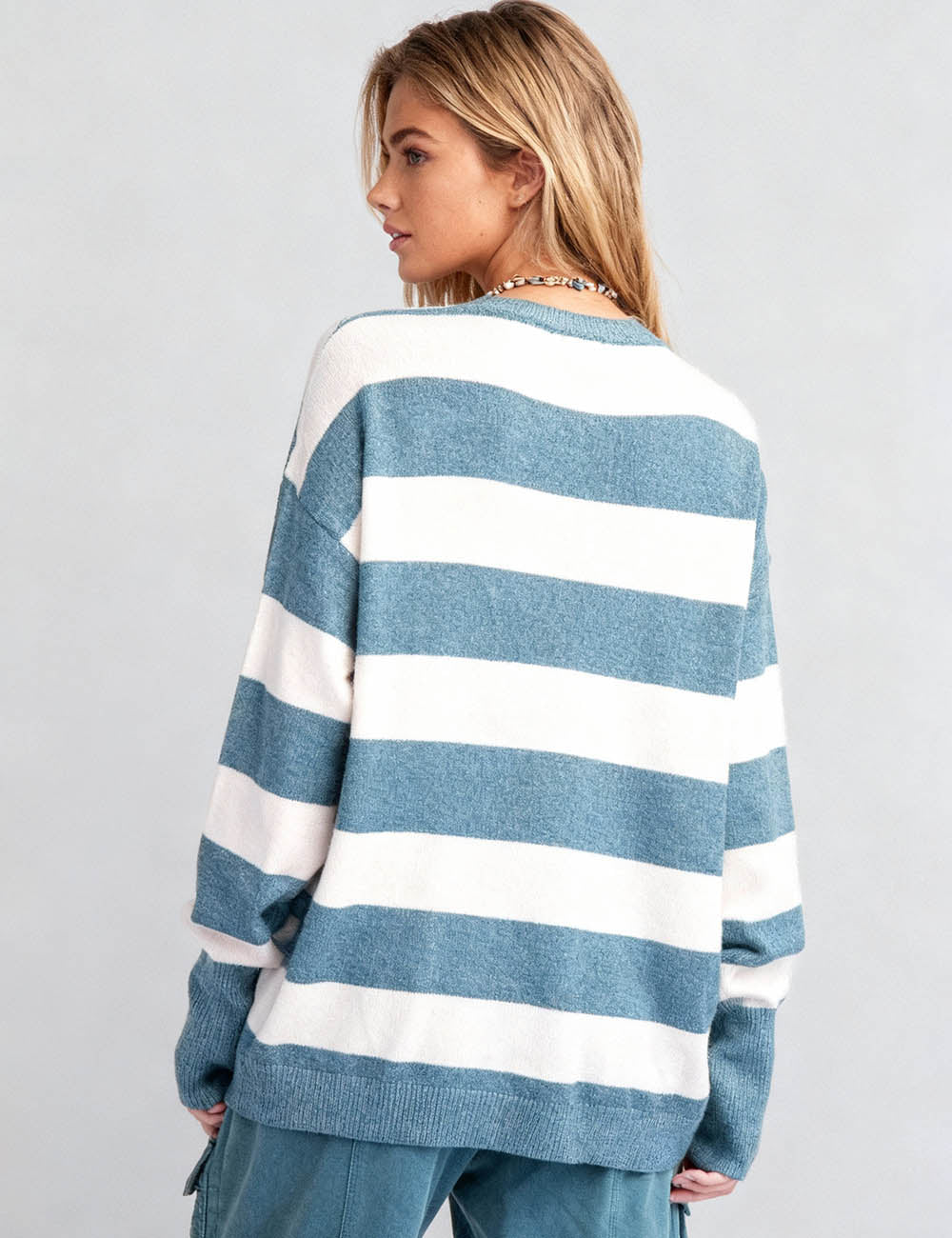 Ladies Striped Knit Bow Jacquard Round Neck Sweater