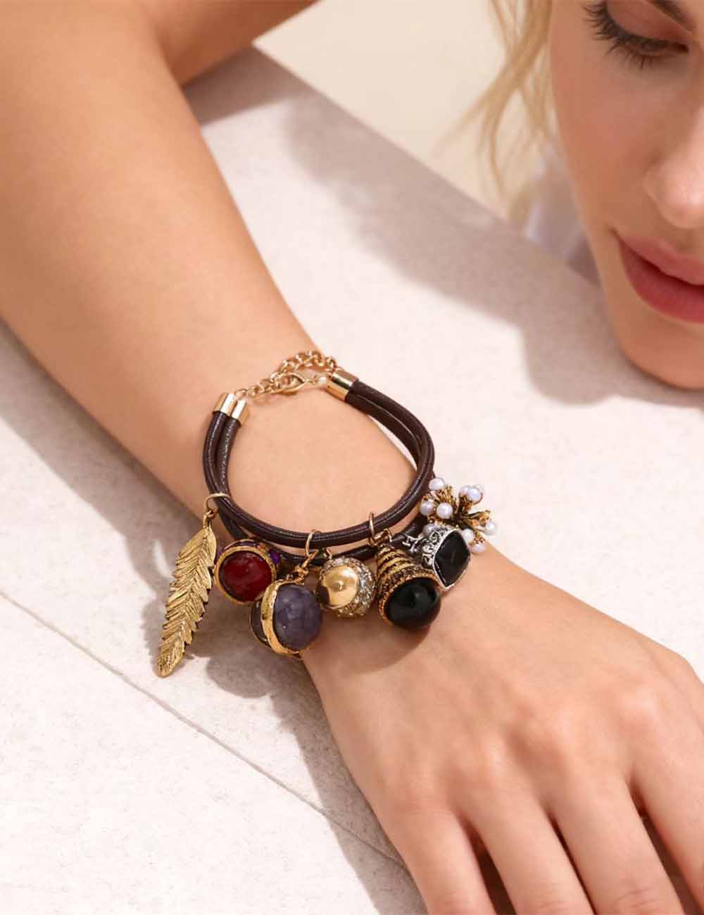 Ladies Vintage Golden Leaf Gemstone Pendant Leather Bracelet