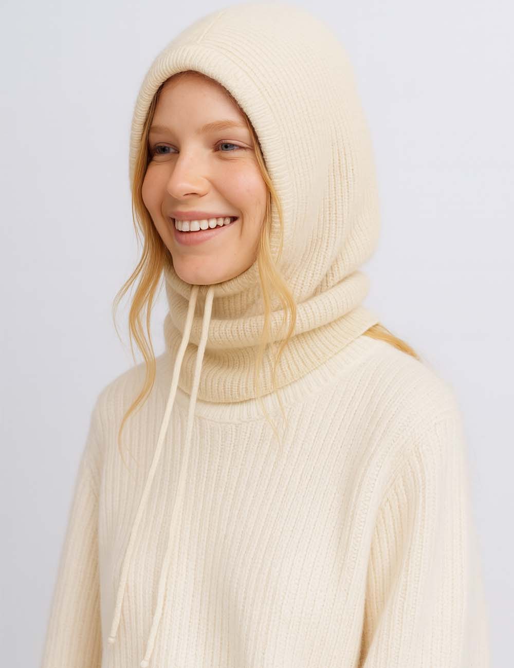 Ladies Fashionable One Piece Hooded Neck Knit Hat