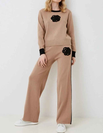 Ladies Color Block Flower Knit Top & Pants Set