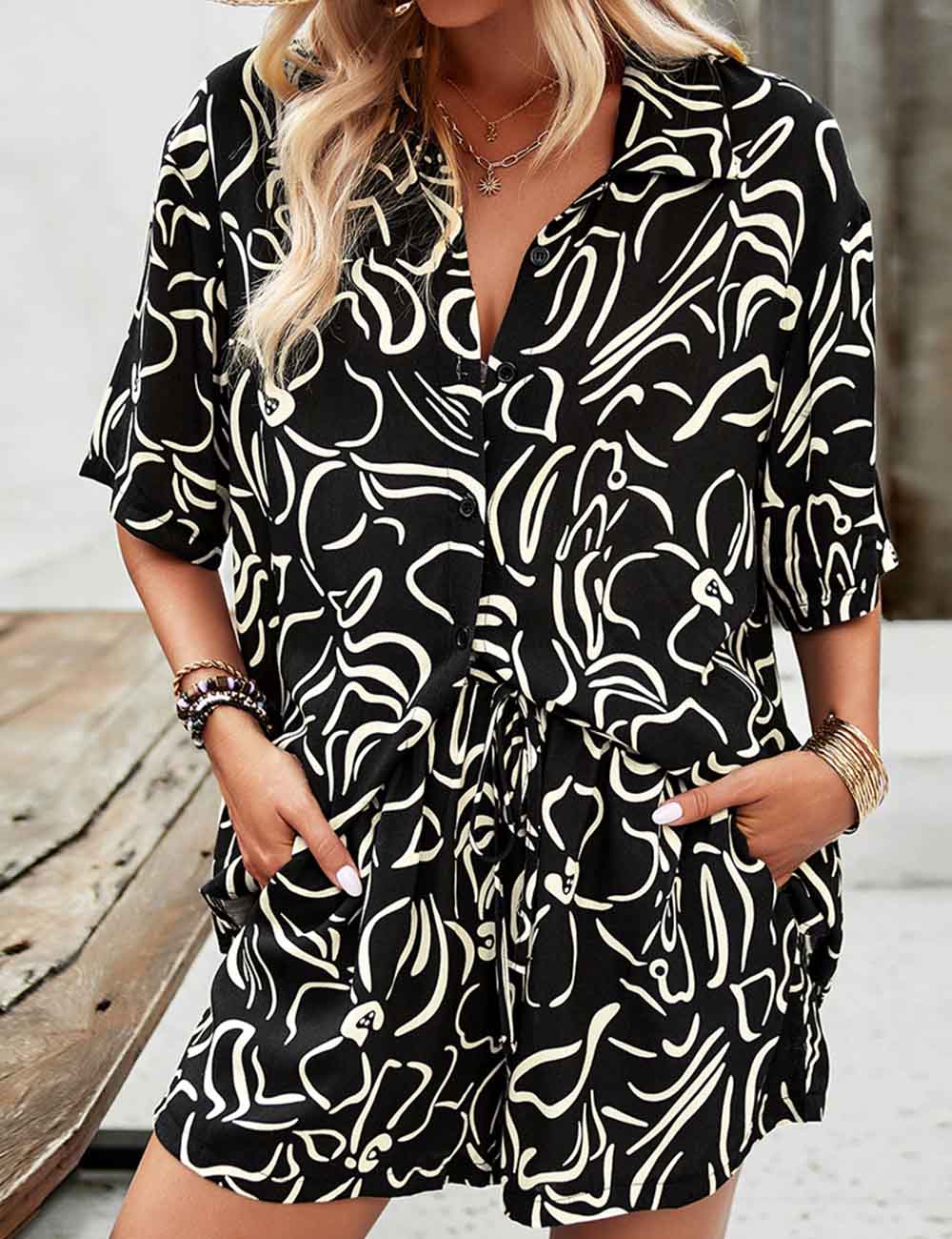 Ladies Print Beach Outfit Button Down Shirt & Shorts Set