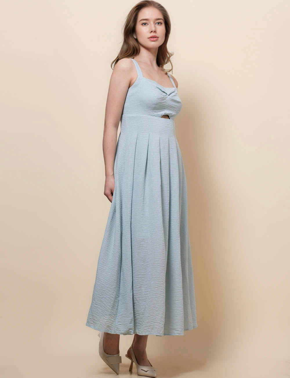 Ladies Back Cut Out Solid Color Midi Dress SKD51015