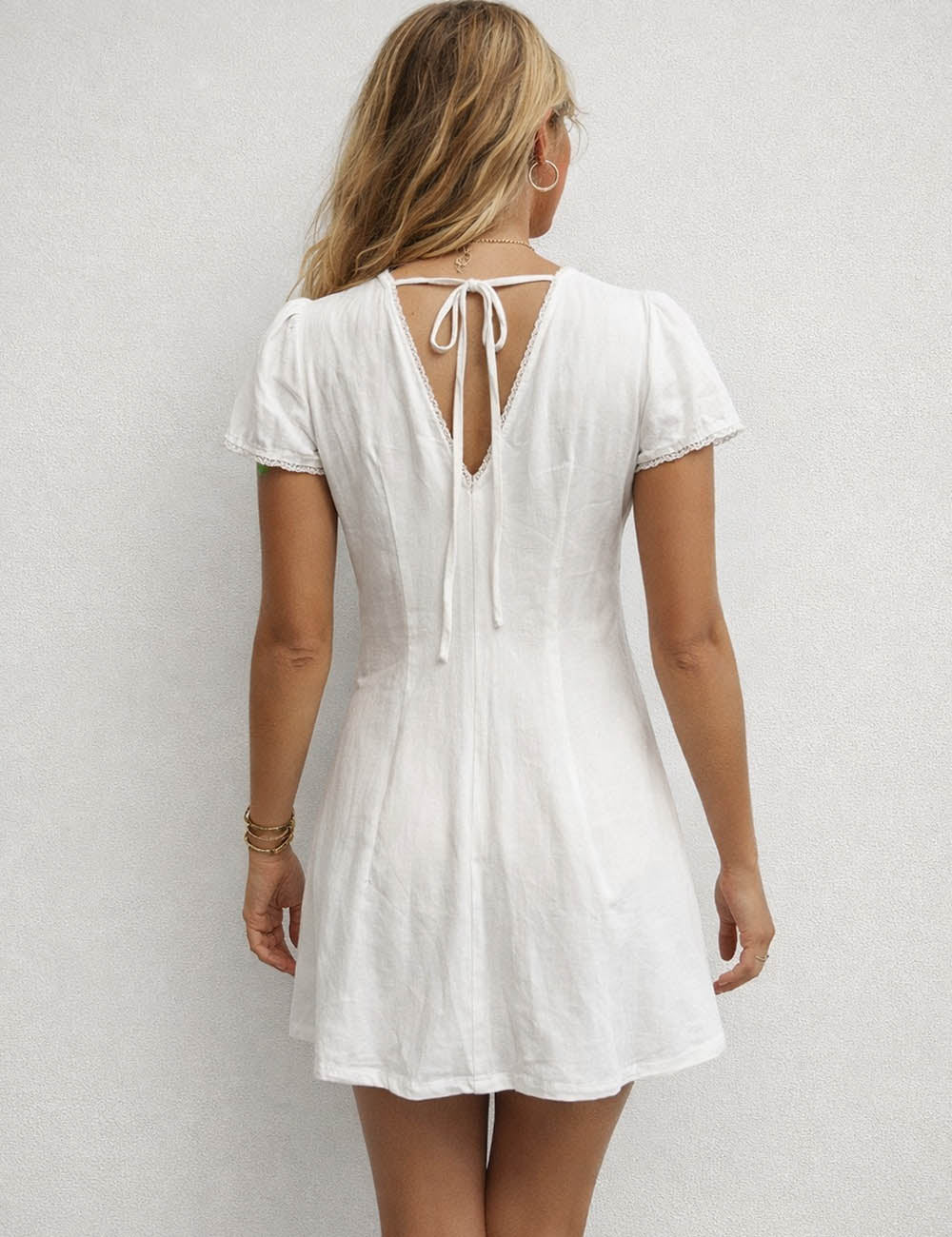 Ladies White V-Neck Lace Trim Short Sleeves Mini Dress