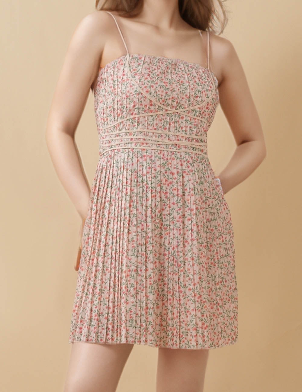 Ladies Square Neck Floral Print String Shoulder Pleated Mini Dress