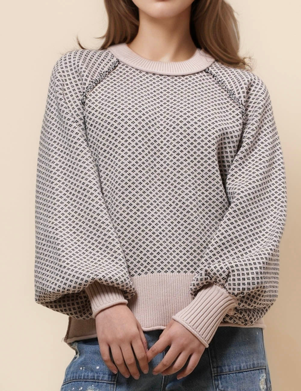 Ladies Everyday Round Neck Pullover Sweater SKT41044
