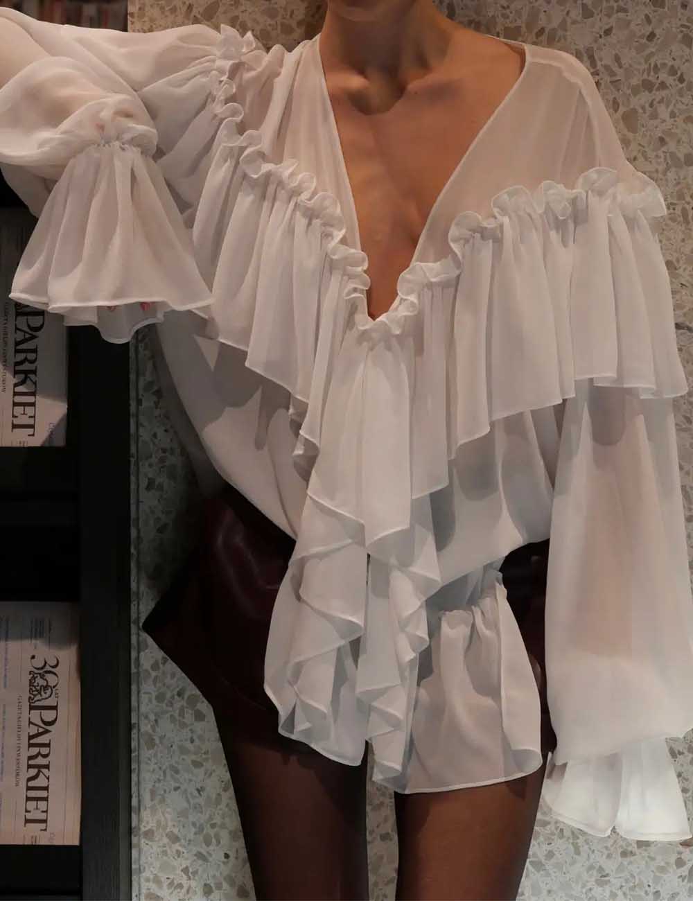 Ladies Solid Color Ruffle Flared Long Sleeves Blouse