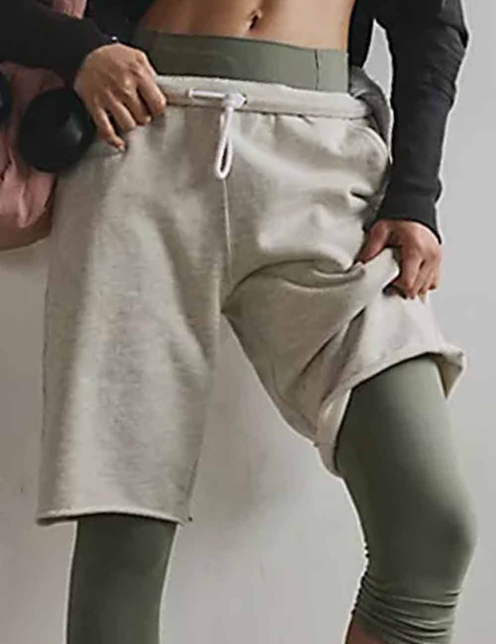 Ladies Solid Color Elastic Waist Pull-On Raw Shorts SKS5KC87