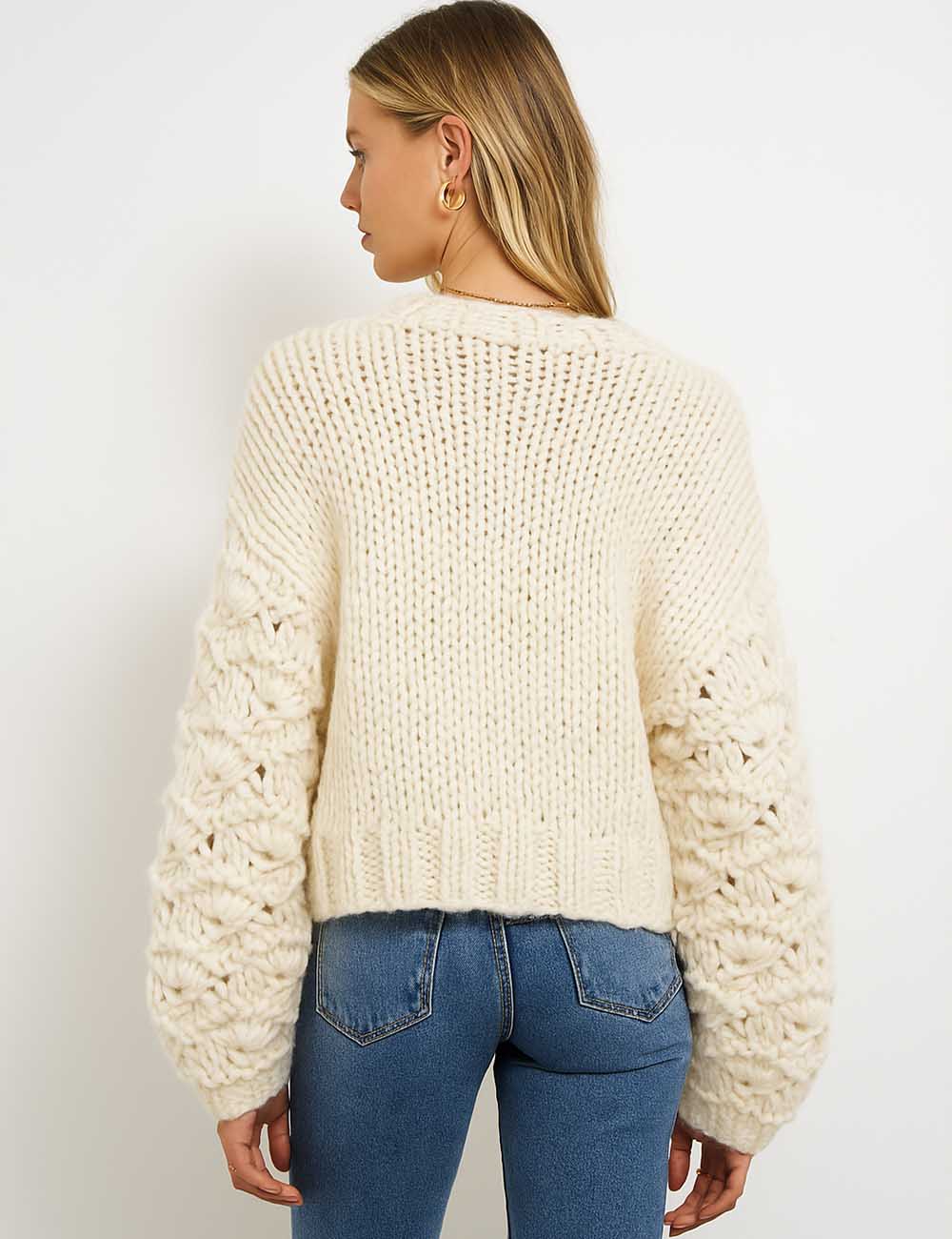 Ladies Solid Color Round Neck Long Sleeves Cable Knit Sweater