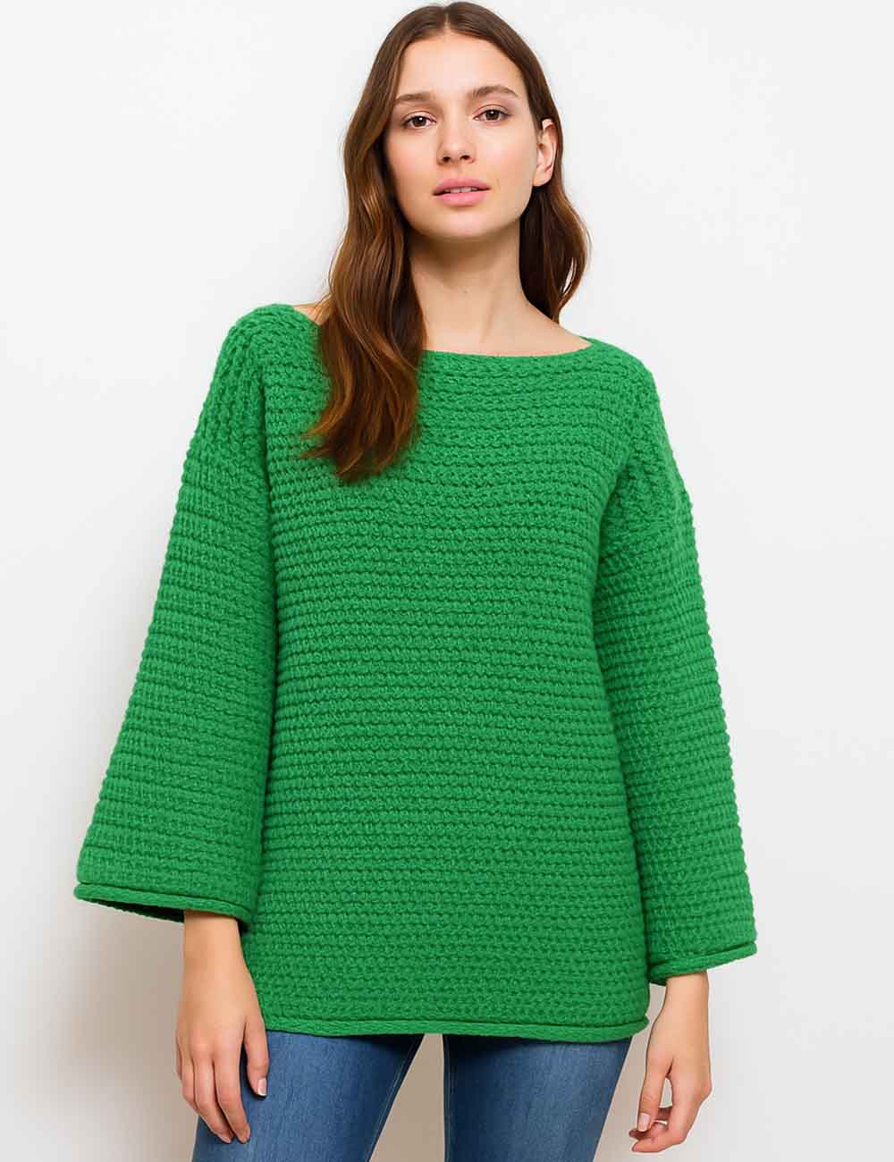 Ladies Solid Color Round Neck Chunky Knit Sweater