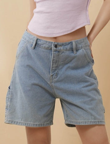 Ladies Button Pocket Straight Leg Cargo Denim Shorts