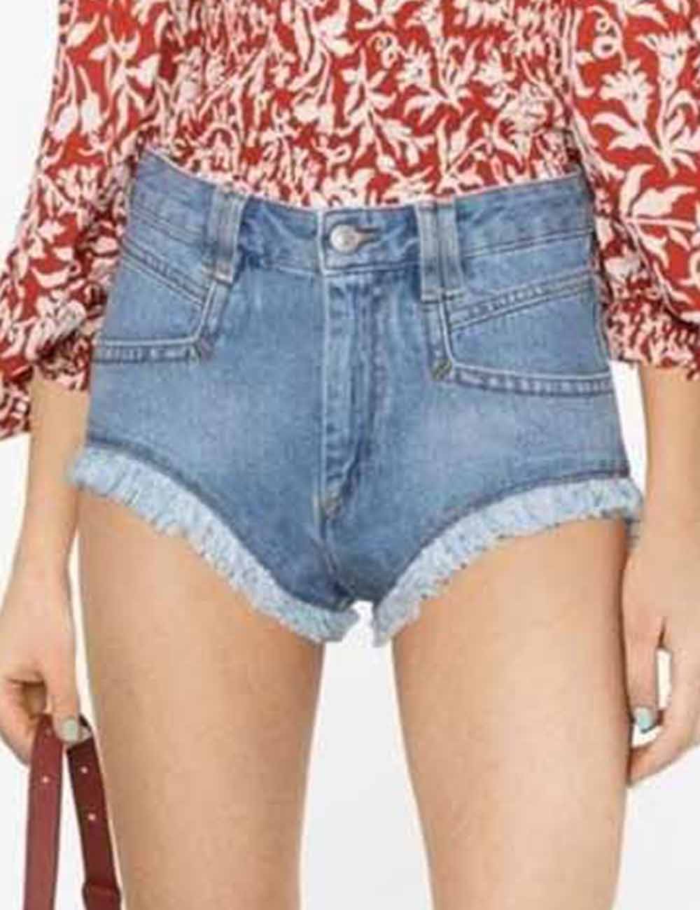 Ladies Button Closure Raw Frayed Hem Denim Shorts SKS5KC69