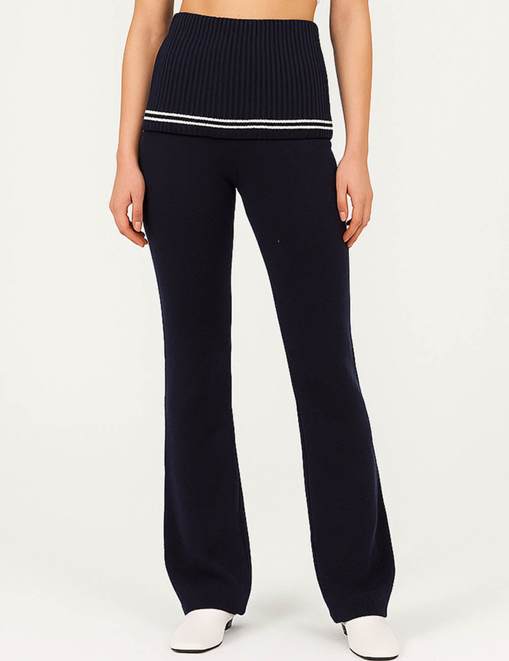 Ladies Color Block Elastic Waist Straight Leg Knit Pants