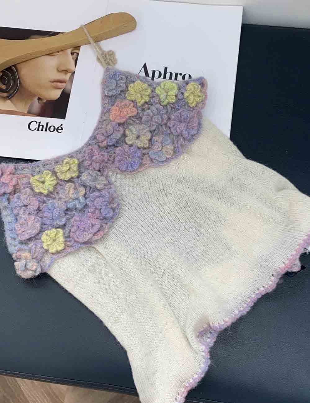 Ladies Multicolor String Shoulder Flower Knit Cami Top 8SKT5VA2