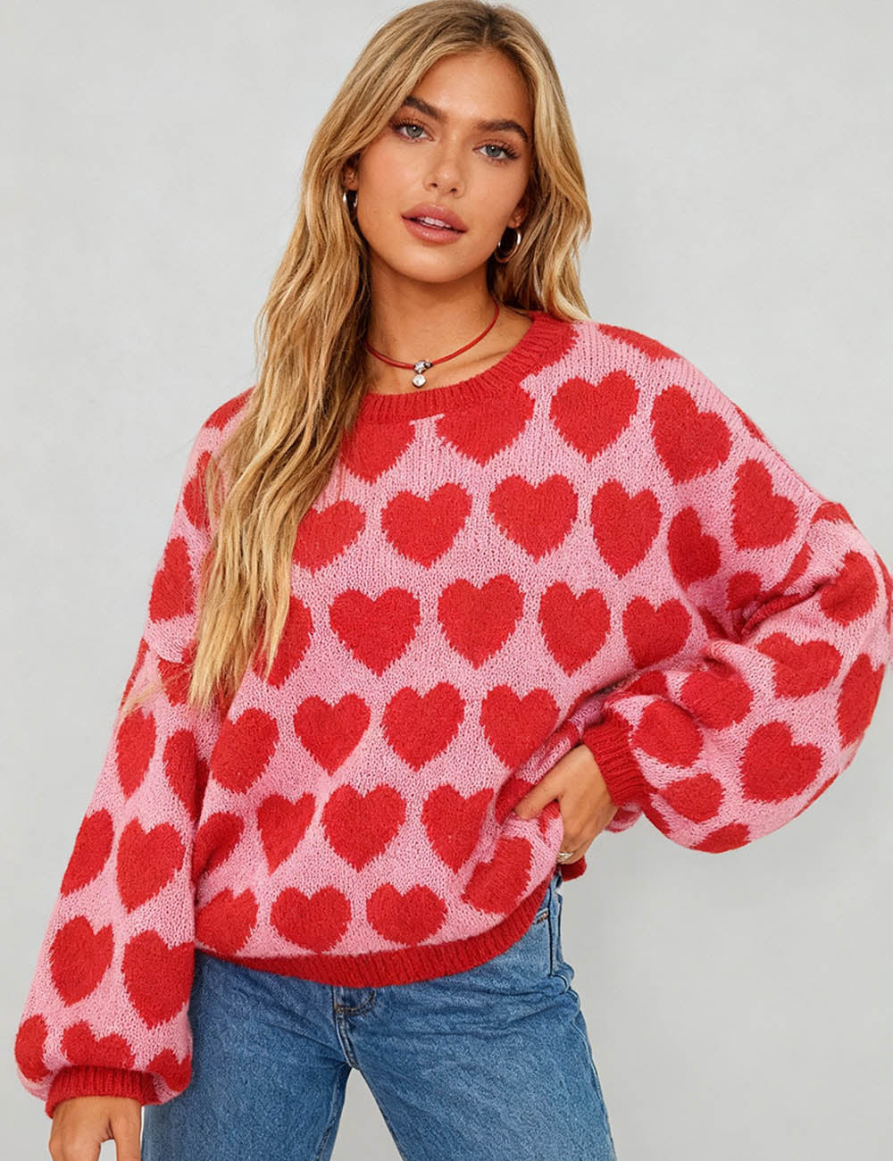 Ladies Valentine‘s Heart Pattern Round Neck Sweater