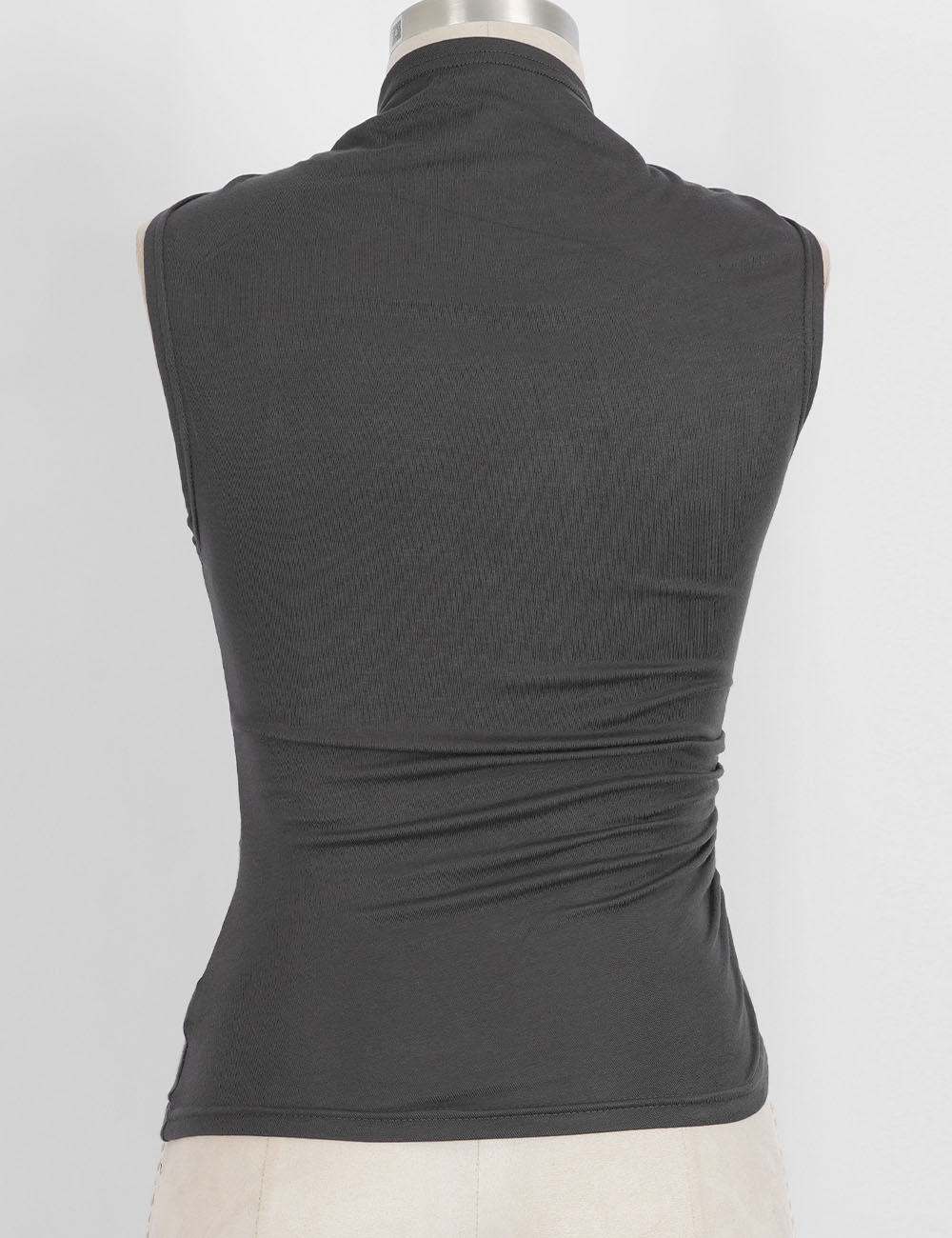 Ladies Twist Neck Solid Color Sleeveless Ruched Top