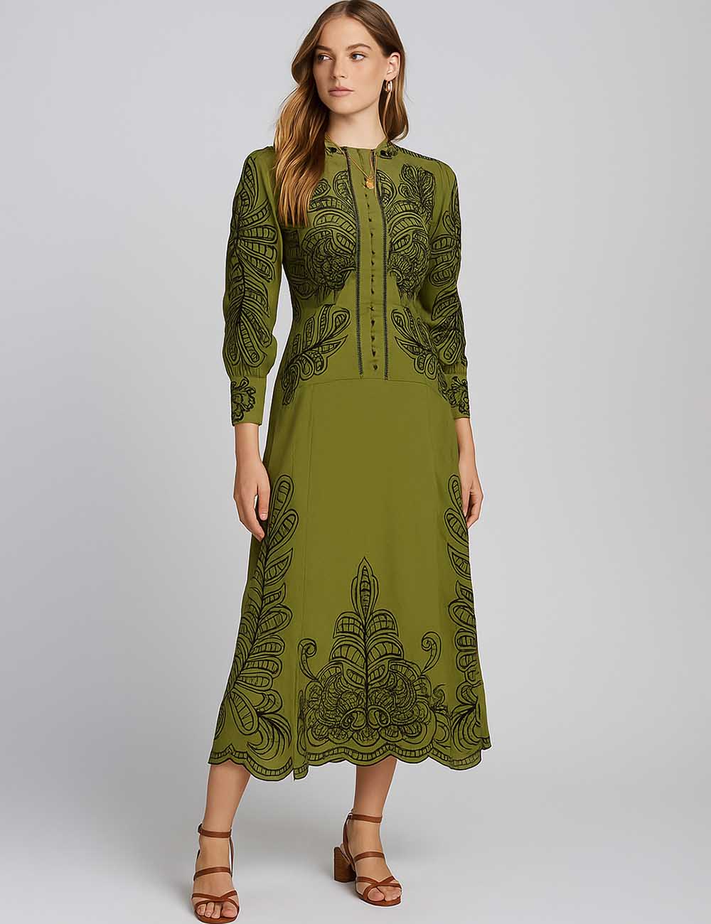Ladies Color Block Embroidery Round Neck Long Sleeves Maxi Dress