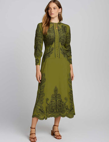 Ladies Color Block Embroidery Round Neck Long Sleeves Maxi Dress